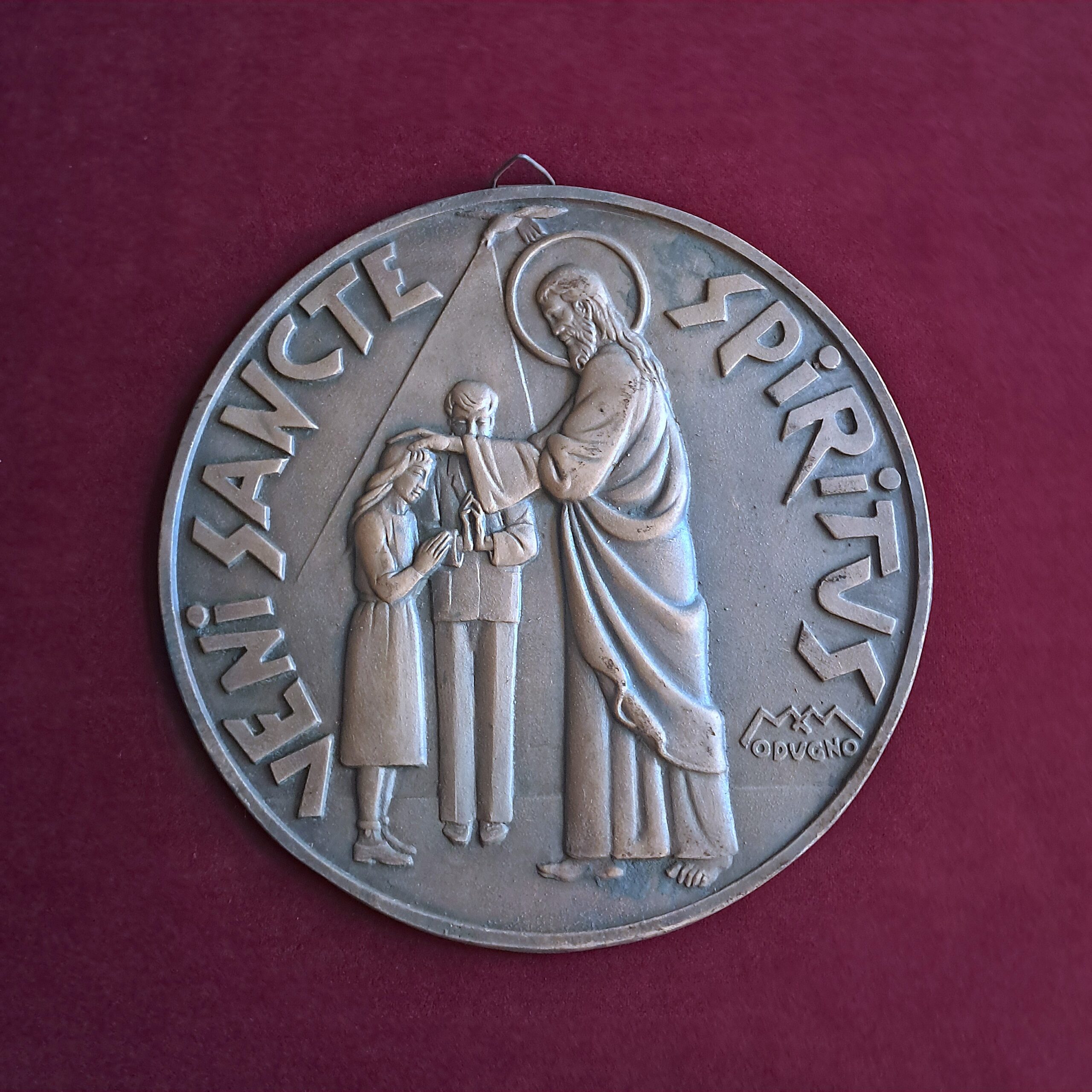 Bronzo per medaglia soggetto religioso ”Cresima” su disegno di M. Modugno
